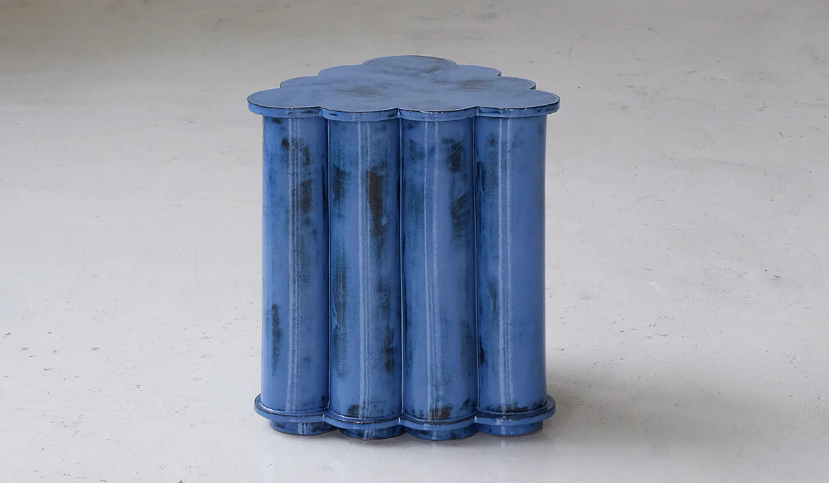 B Zippy Single Tier Ruffle Side Table - Image 4