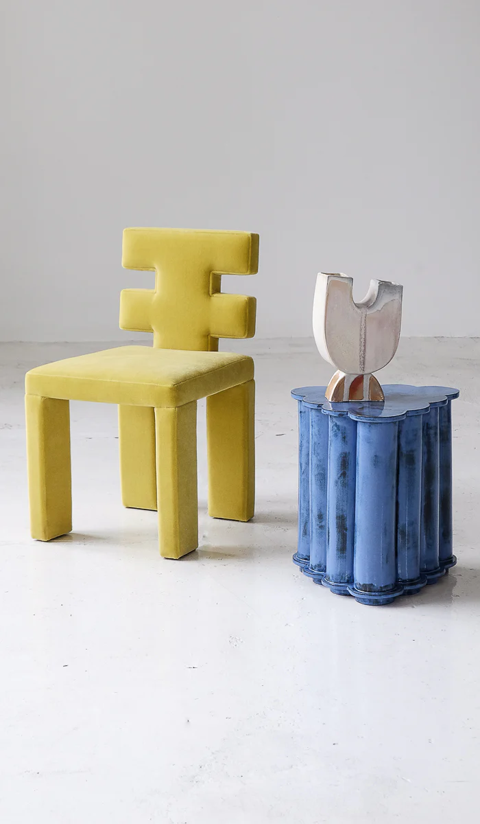 B Zippy Single Tier Ruffle Side Table - Image 5