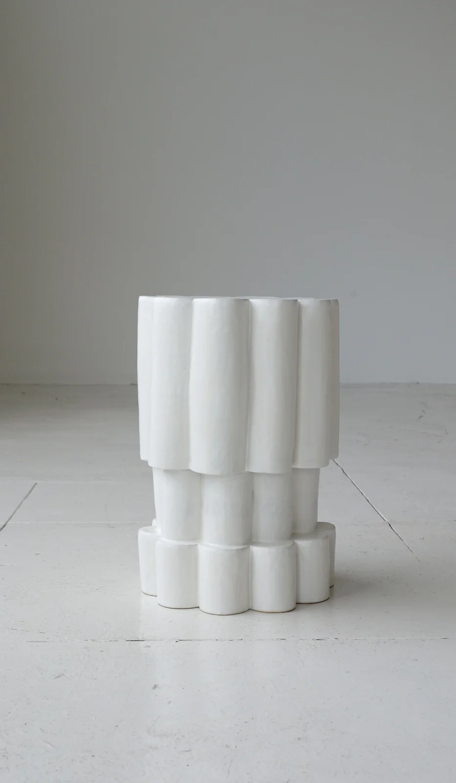 B Zippy Triple Tier Cloud Side Table - Image 11