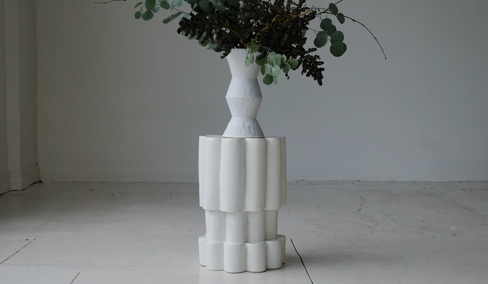 B Zippy Triple Tier Cloud Side Table - Image 13