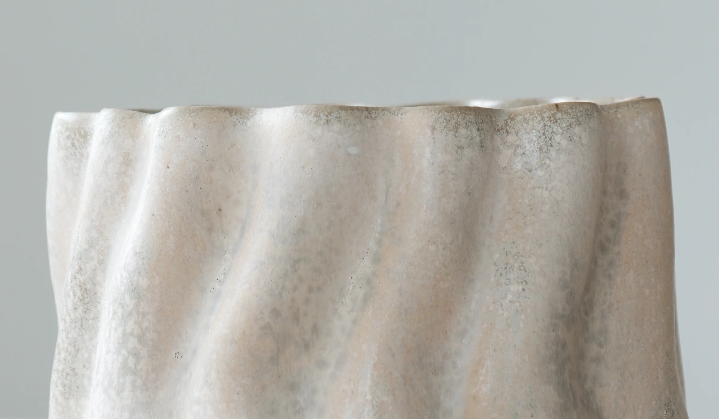 Clair Catillaz Field Ash Matte Ripple Vessel - Image 10