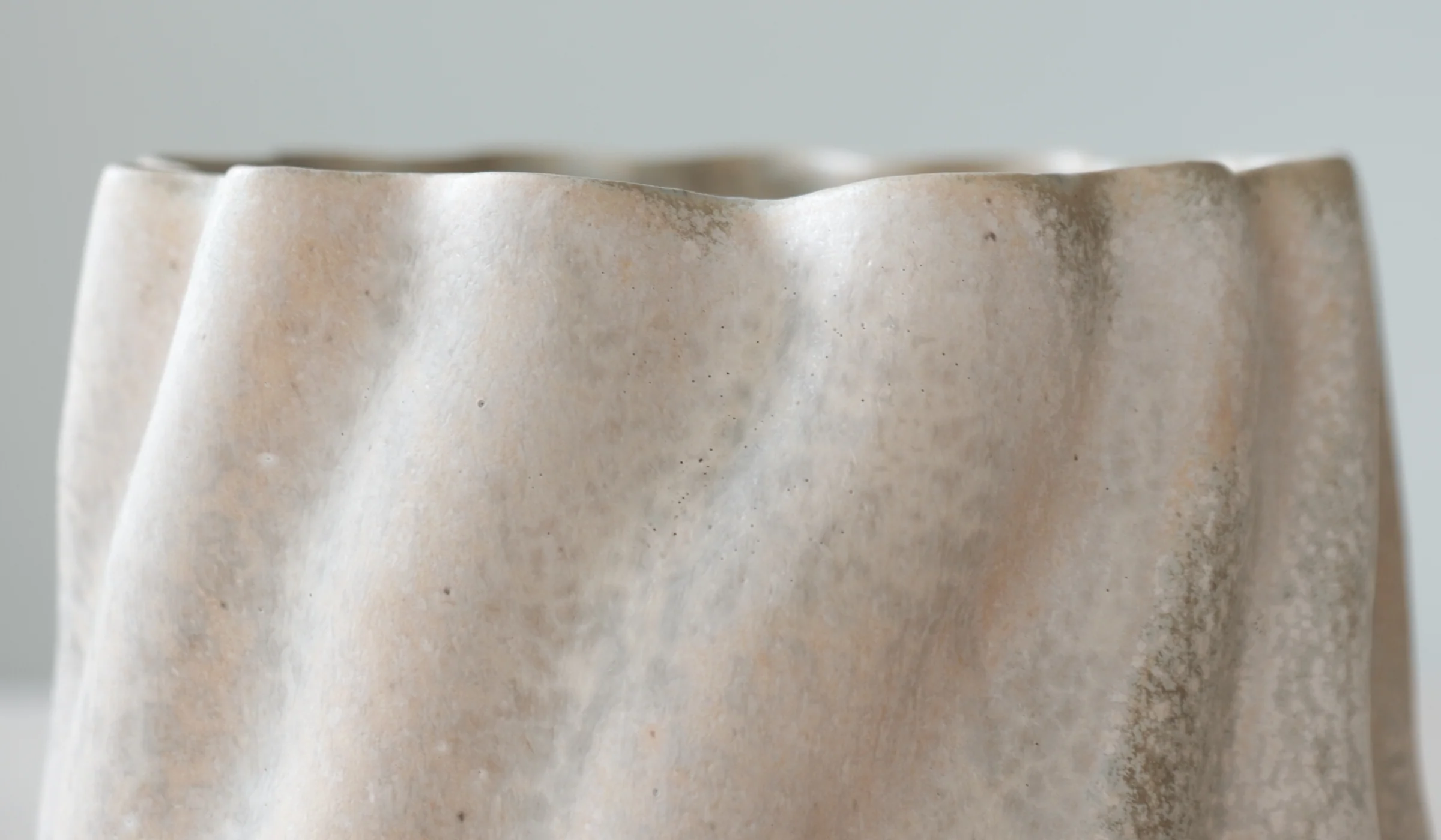 Clair Catillaz Field Ash Matte Ripple Vessel - Image 4