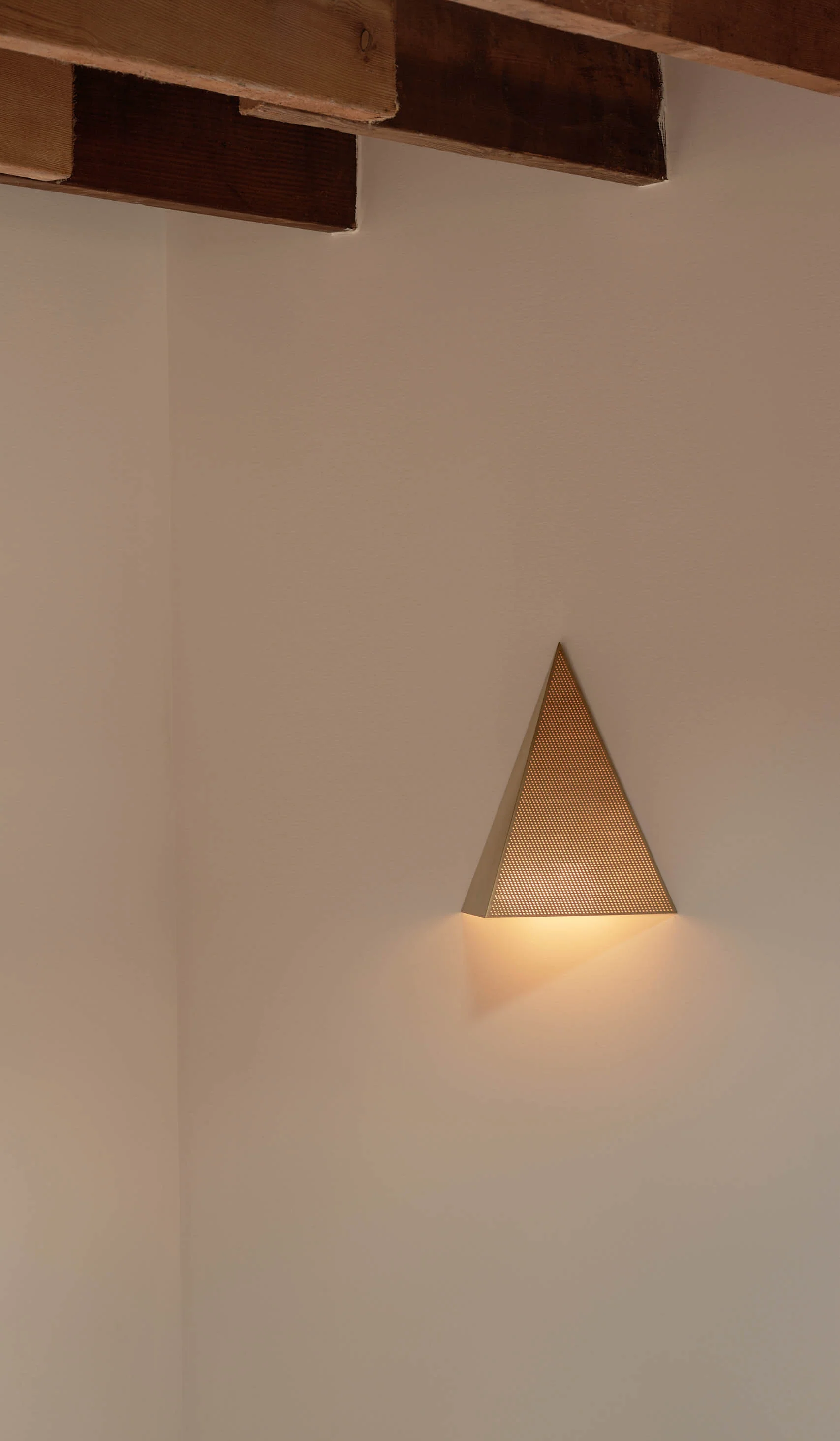 Danny Kaplan Angle Sconce - Image 13