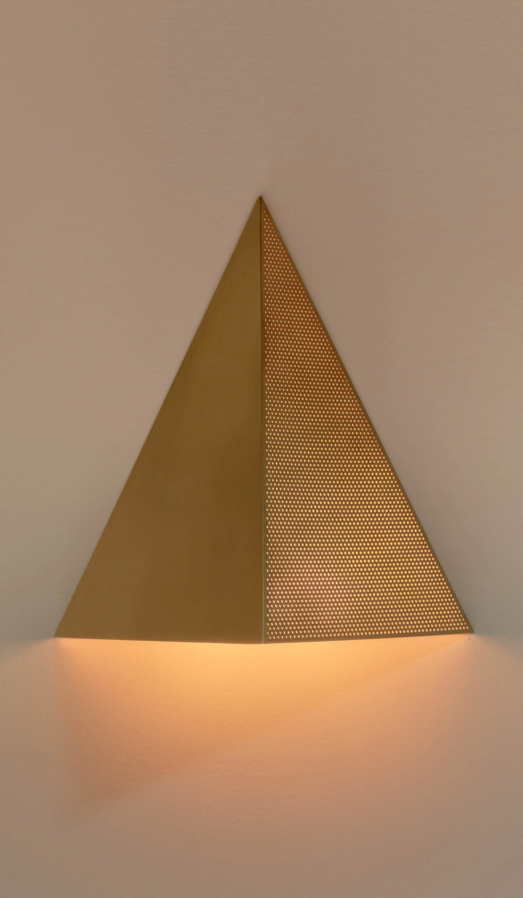 Danny Kaplan Angle Sconce - Image 15