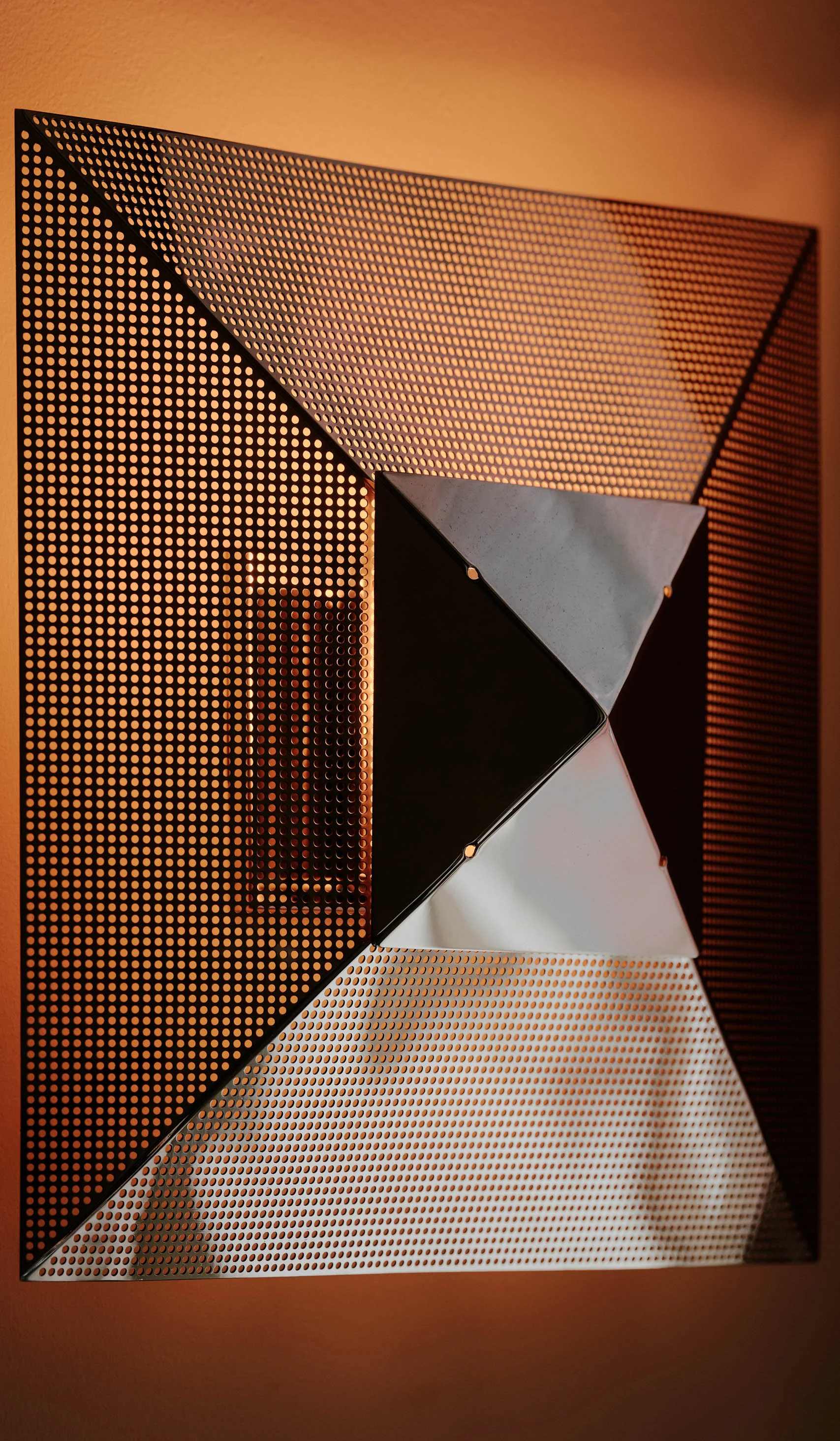 Danny Kaplan Pyramid Sconce - Image 14