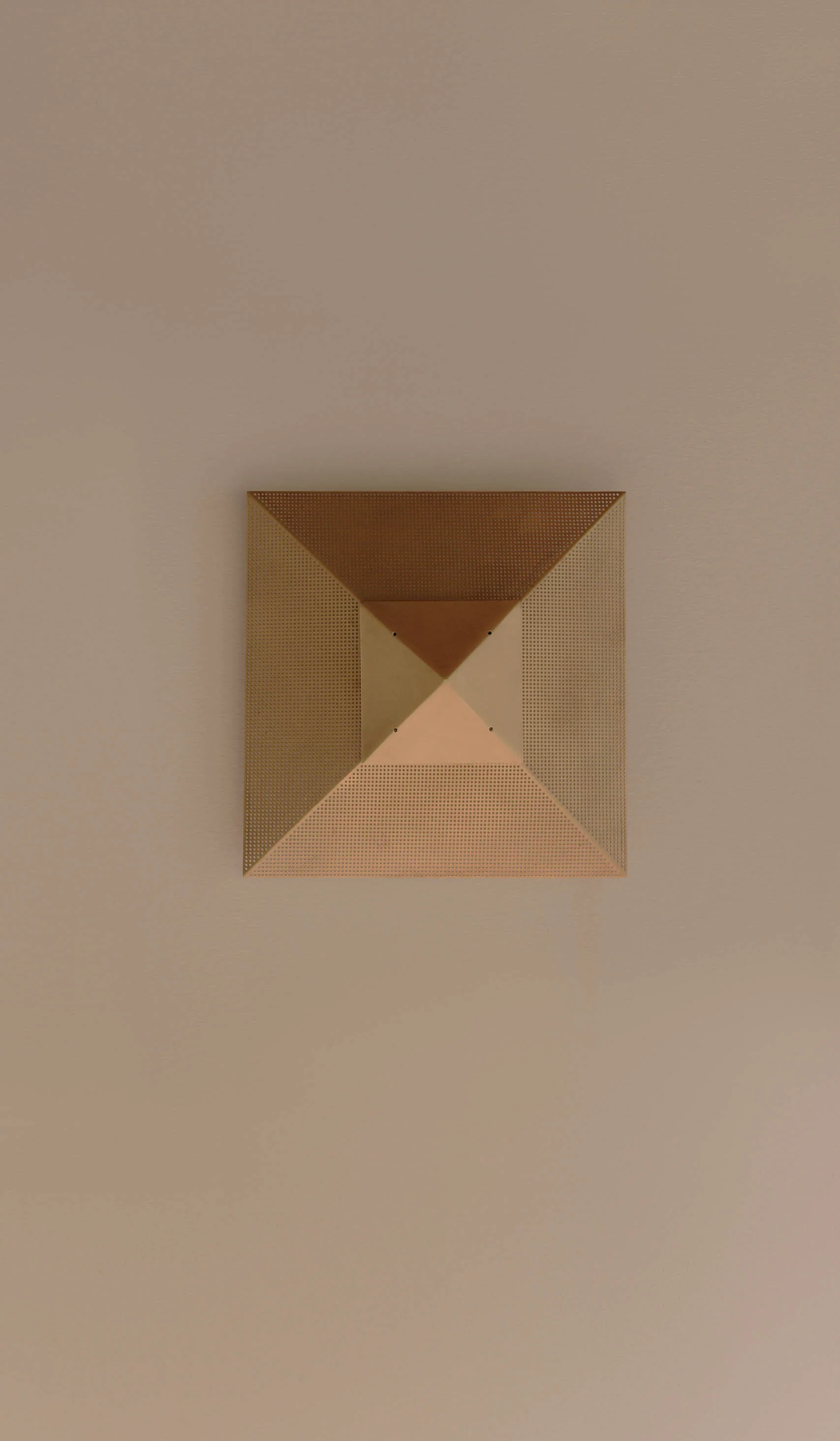 Danny Kaplan Pyramid Sconce - Image 17