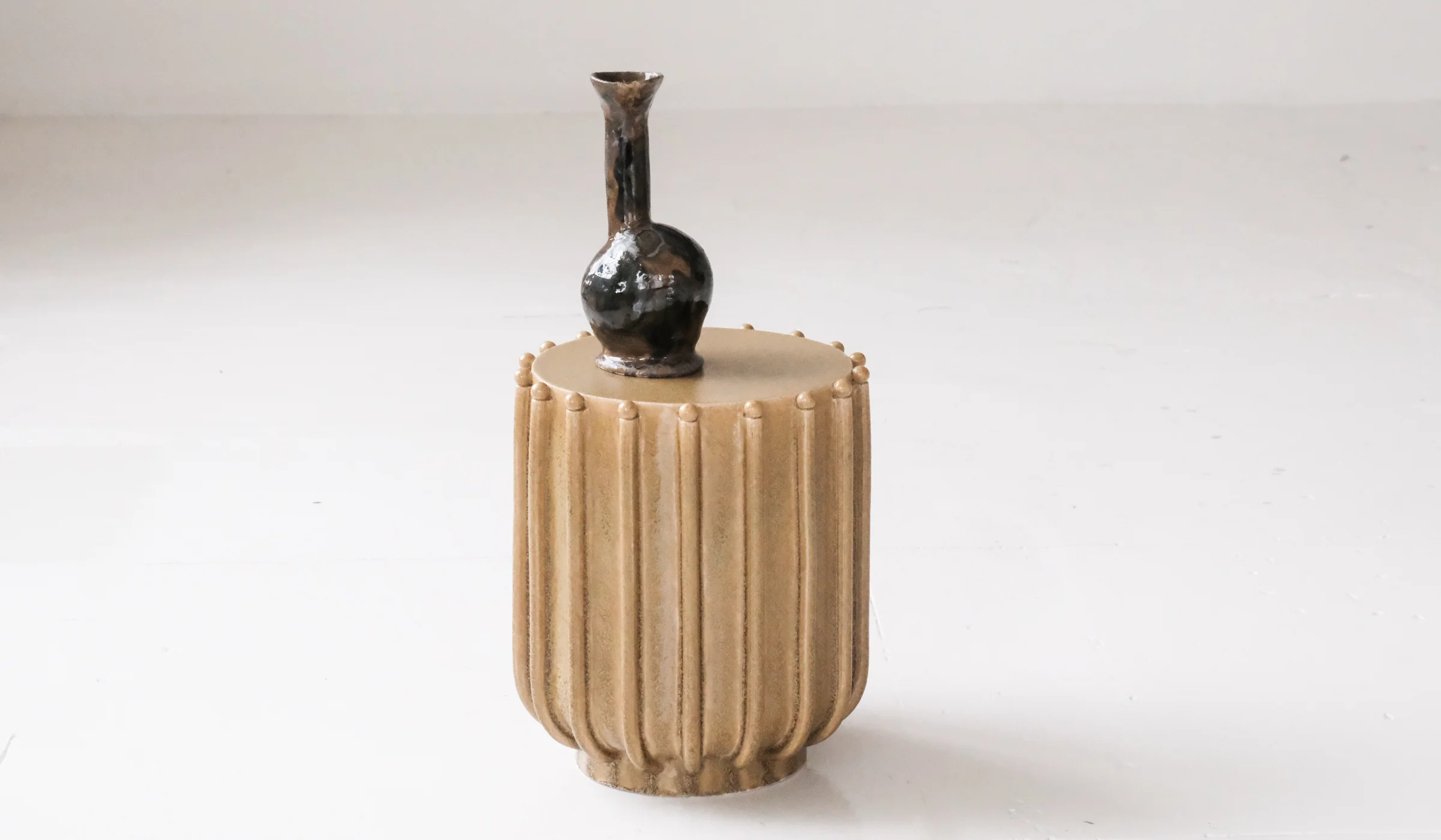 Devin Wilde Table No. III - Image 16