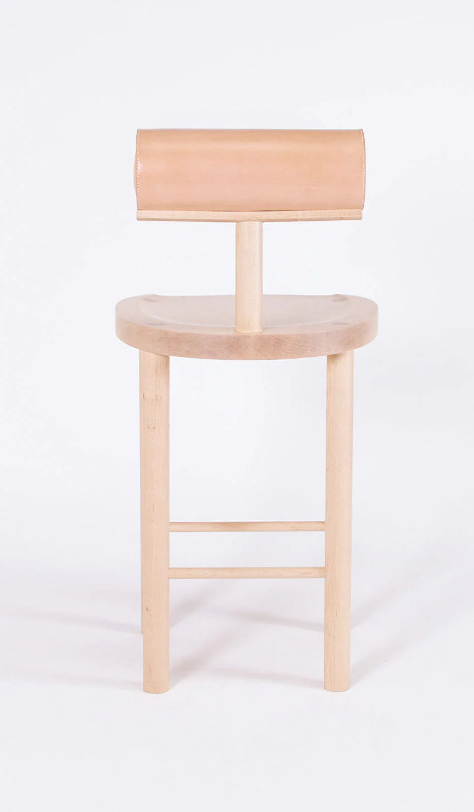 Estudio Persona Una Counter Stool - Image 15