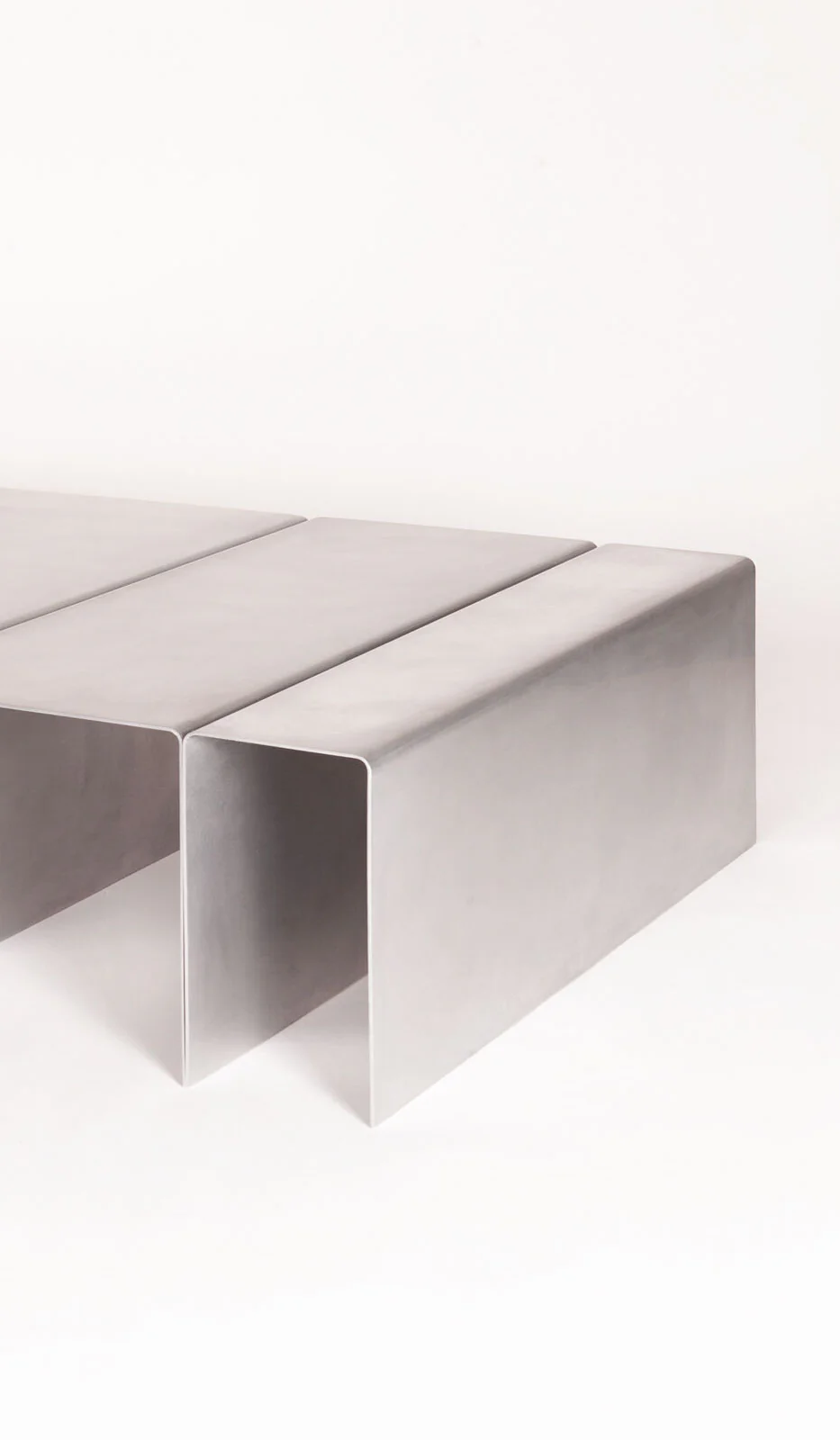 Estudio Persona Segment Coffee Table - Image 5