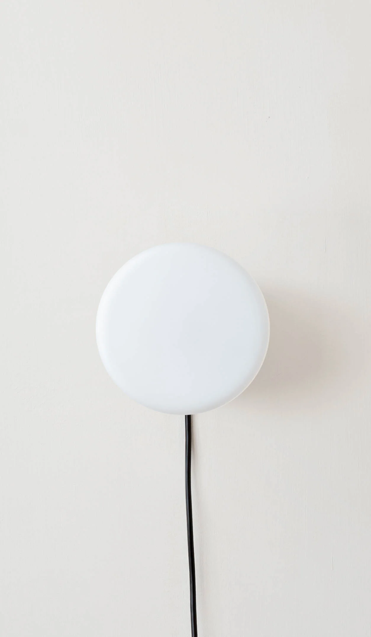 In Common With Double Puck Surface Mount - Image 15