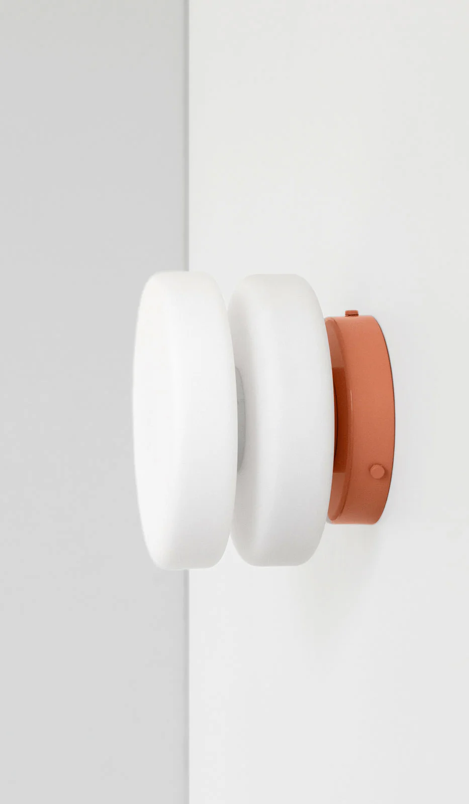 In Common With Double Puck Surface Mount - Image 40