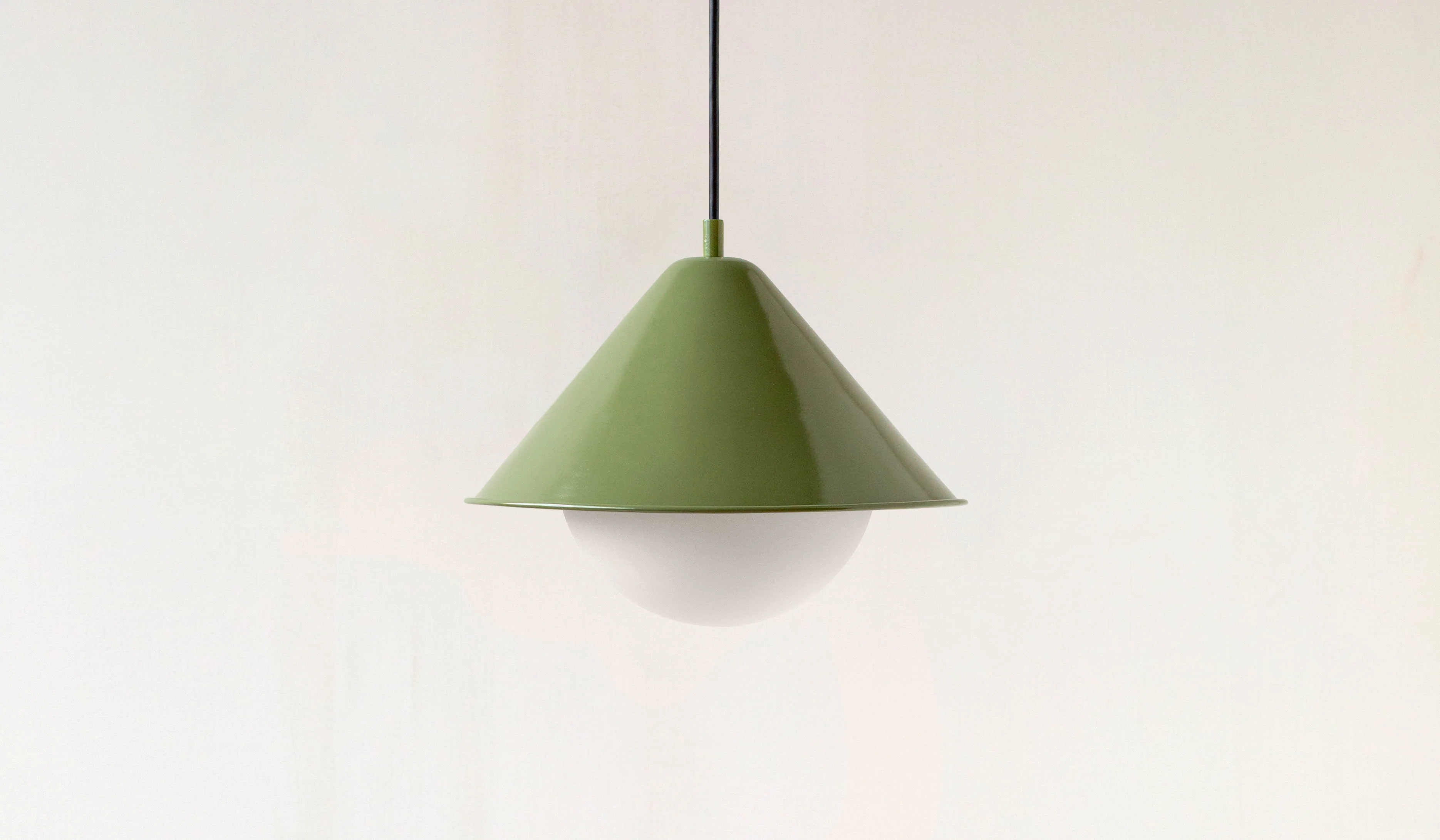 In Common With Eave Orb Pendant - Image 36