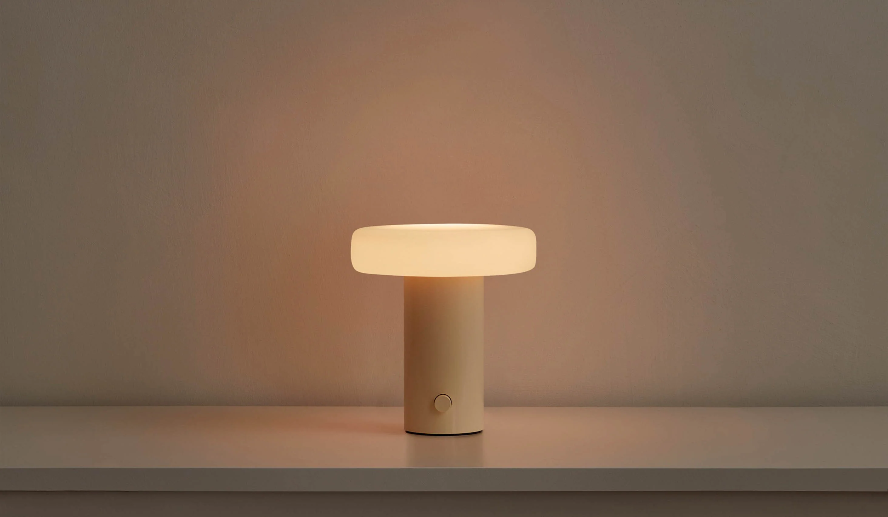 In Common With Puck Table Lamp - Image 10
