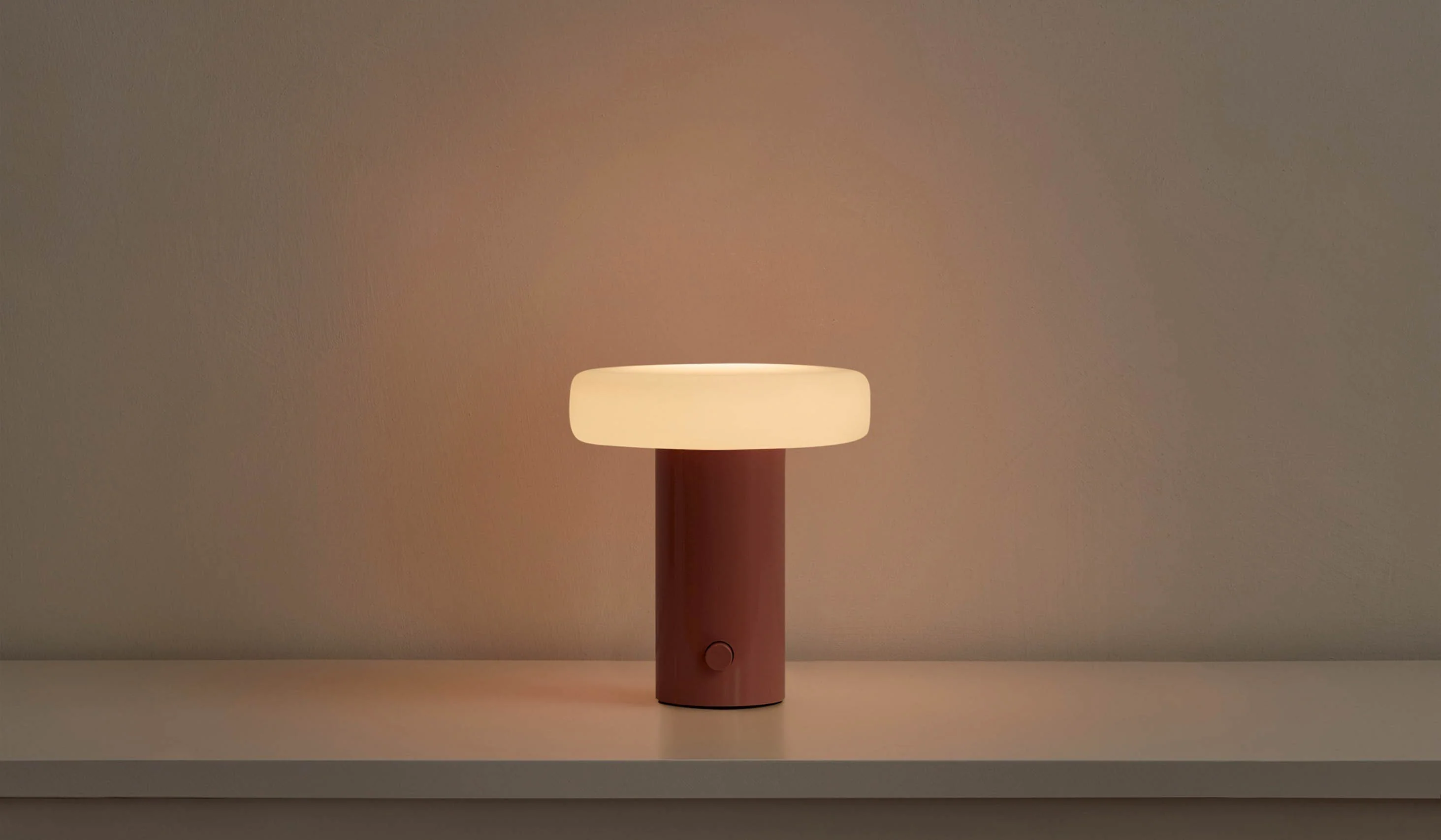 In Common With Puck Table Lamp - Image 11
