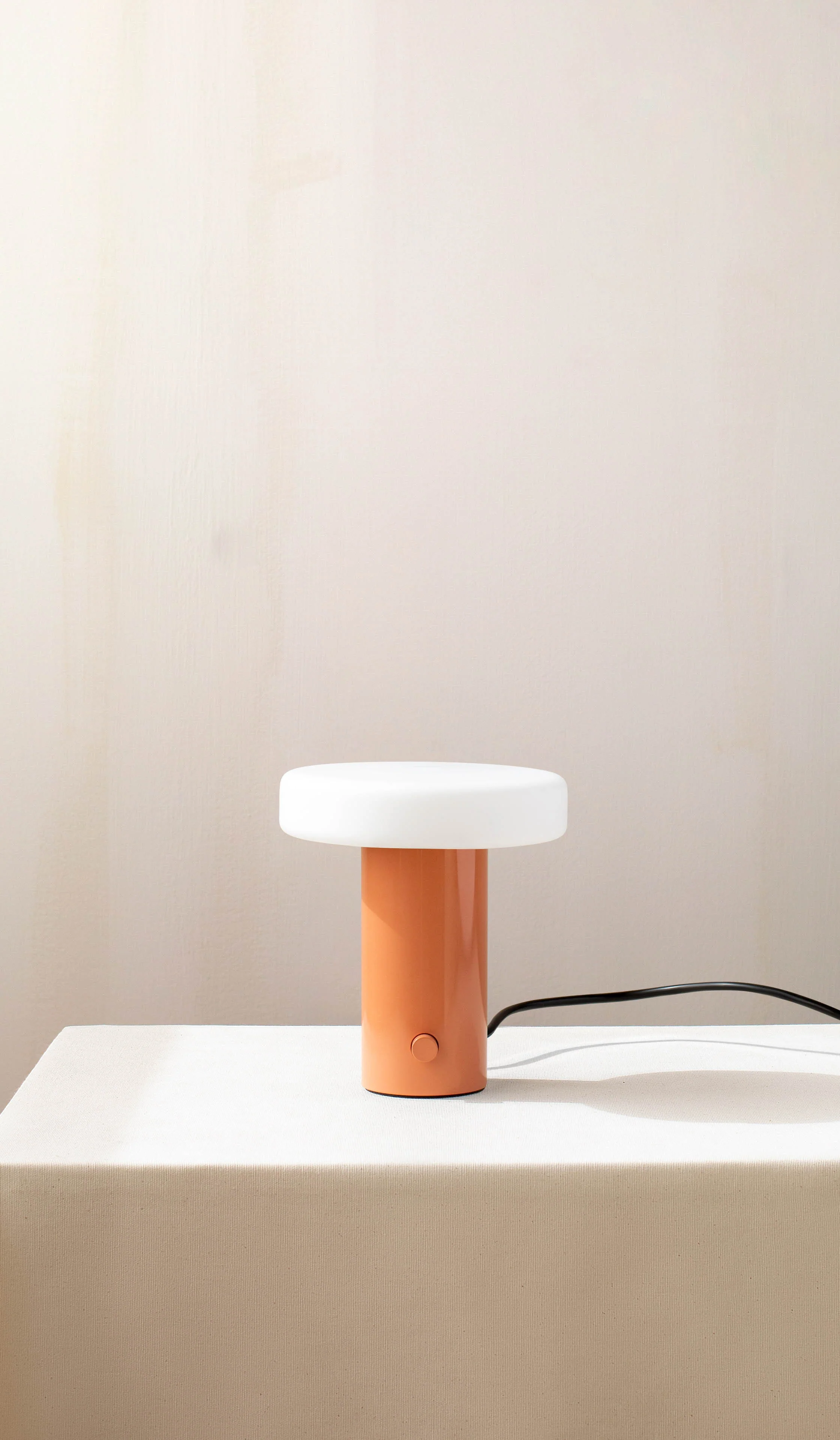 In Common With Puck Table Lamp - Image 17