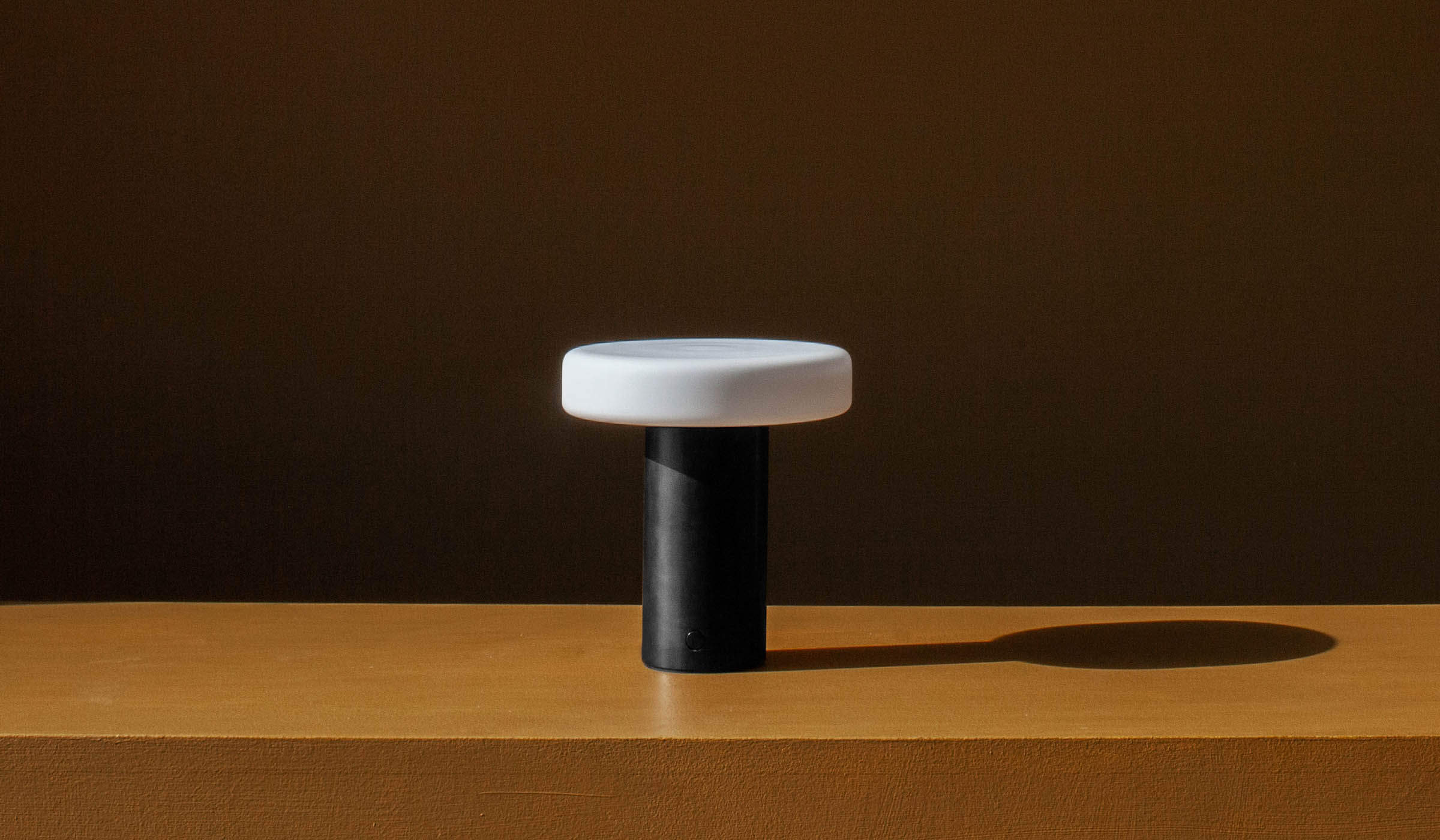 In Common With Puck Table Lamp - Image 18