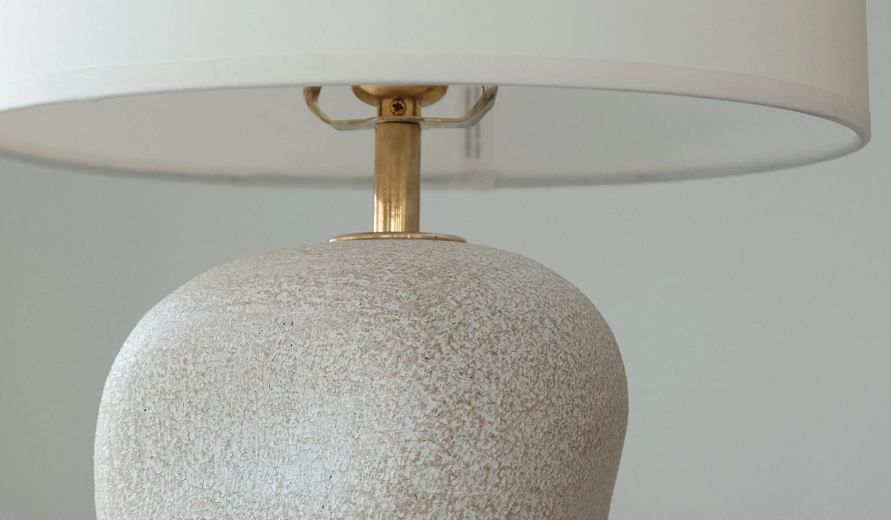 Kassandra Thatcher Blob Table Lamp - Image 7
