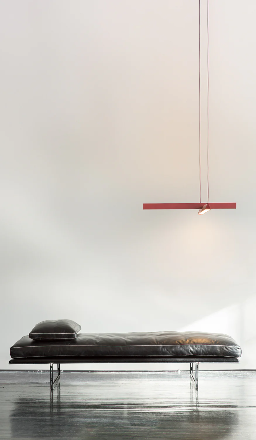 Lambert & Fils Mile 01 Pendant - Image 6