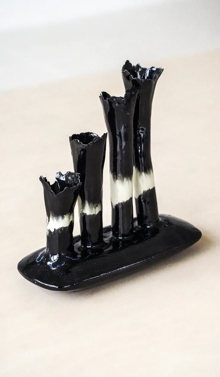 Nathalee Paolinelli Black Oblong Coral Vase No. 9 - Image 9