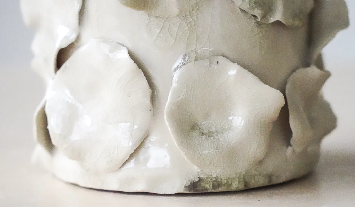 Nathalee Paolinelli White Petal Vase No. 13 - Image 7