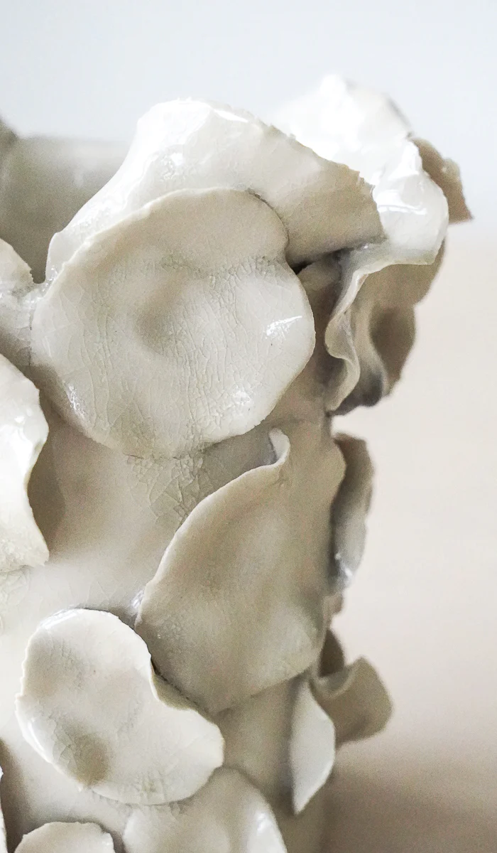 Nathalee Paolinelli White Petal Vase No. 13 - Image 9