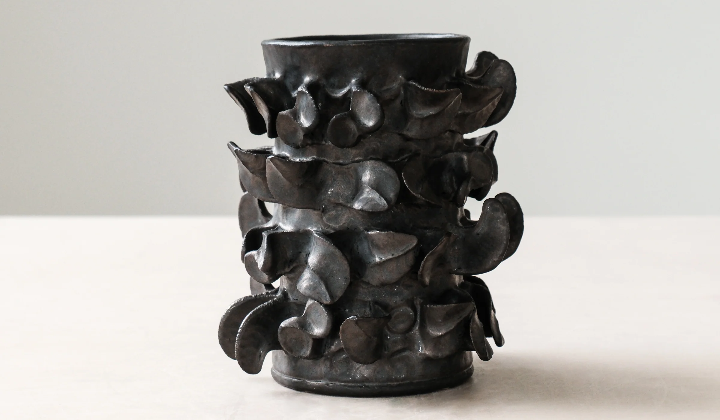 Paul S. Briggs Caltrop Vase No. 10 - Image 2