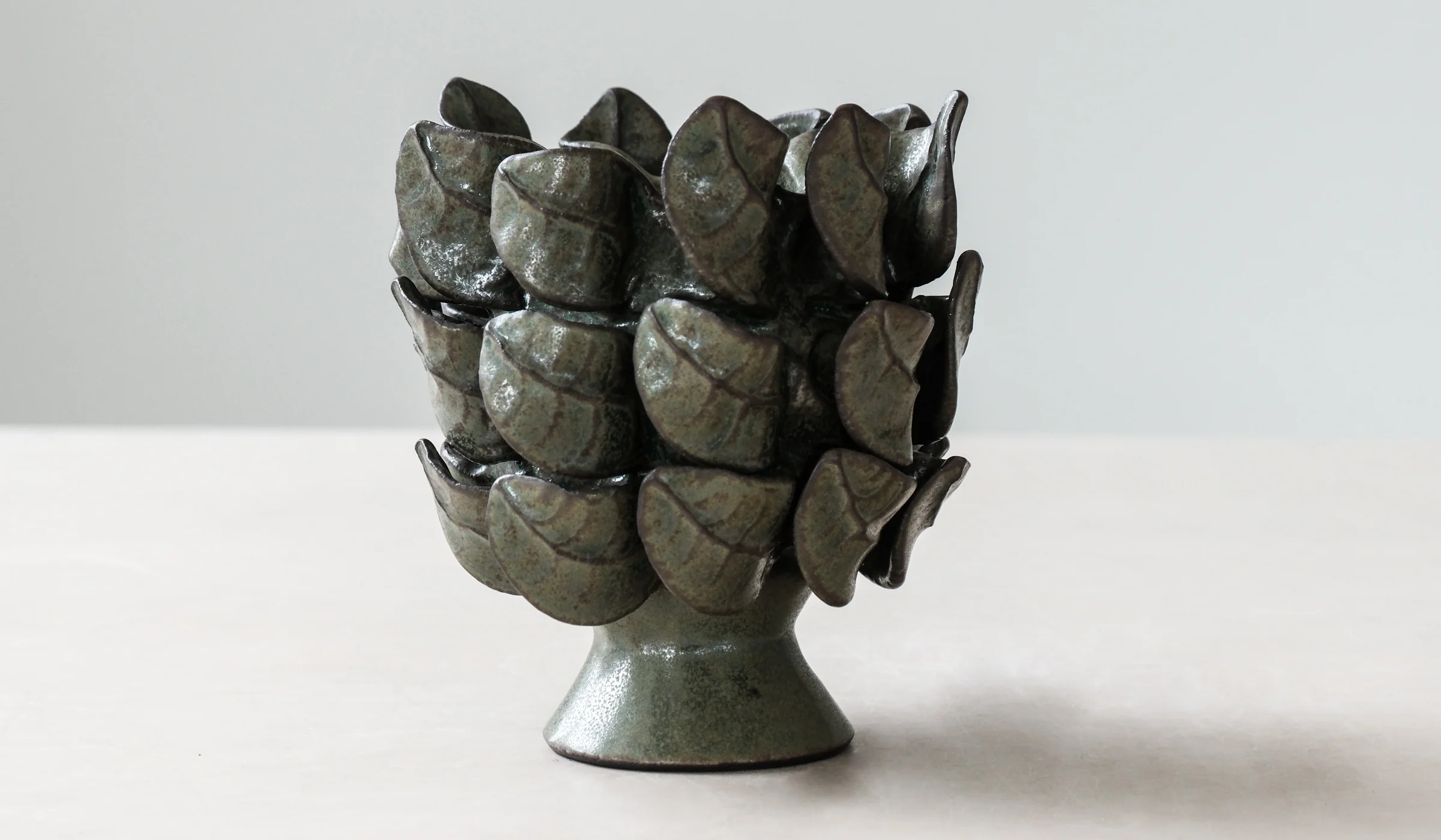 Paul S. Briggs Windflower Vase No. 1 - Image 2