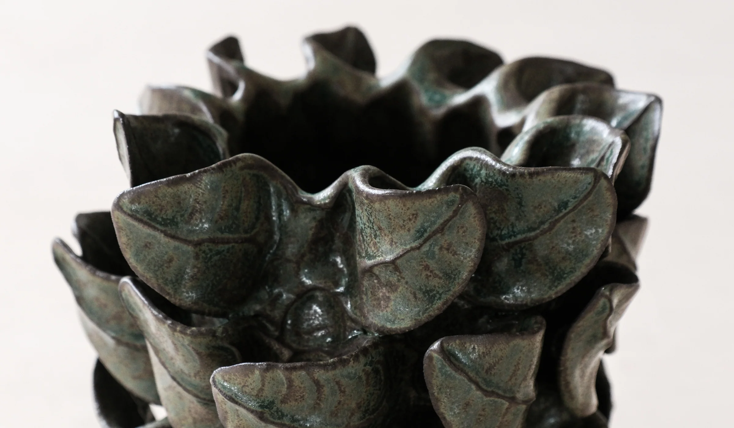 Paul S. Briggs Windflower Vase No. 5 - Image 12