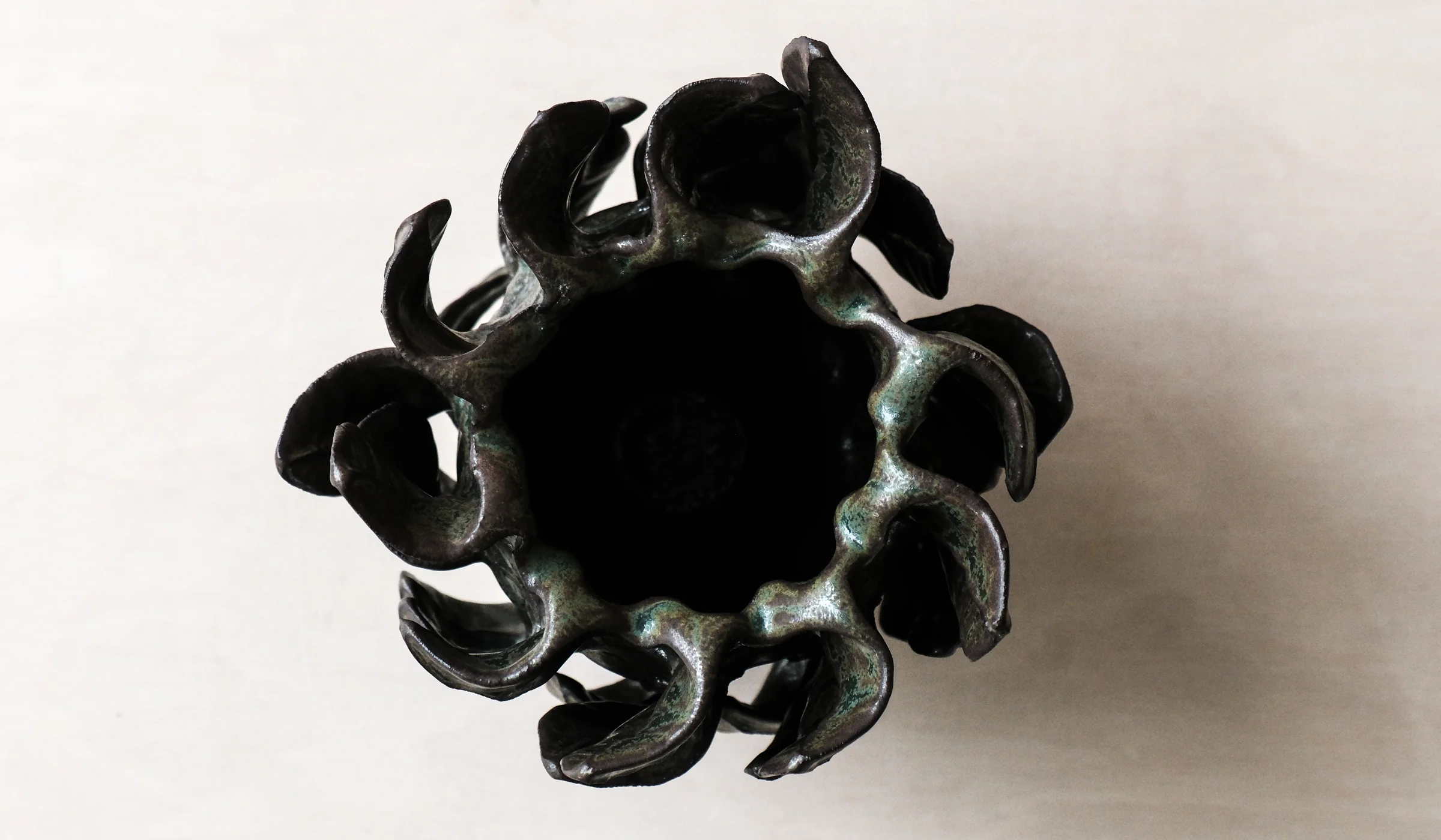 Paul S. Briggs Windflower Vase No. 7 - Image 7