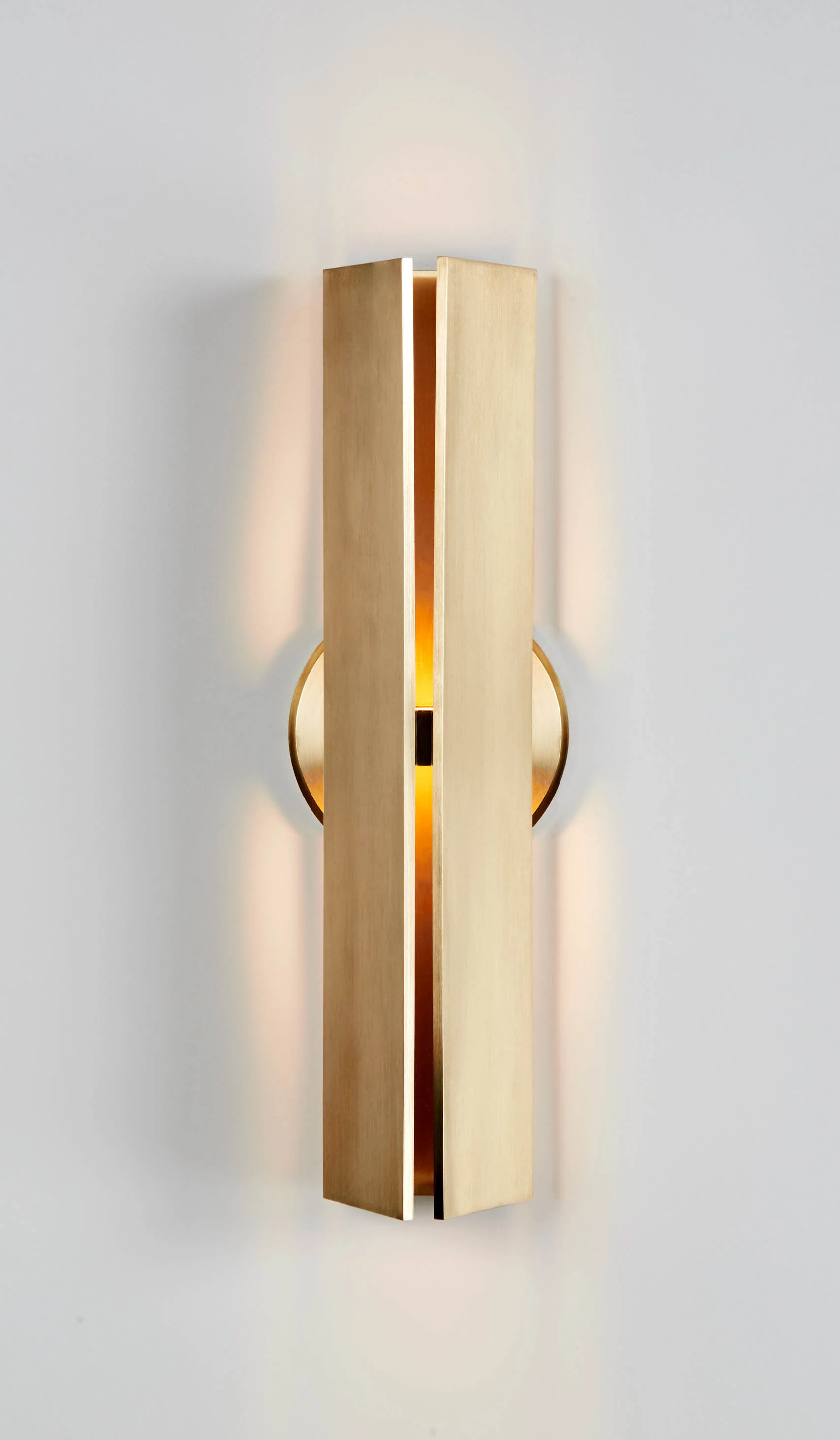Roll & Hill Delta Sconce - Image 13