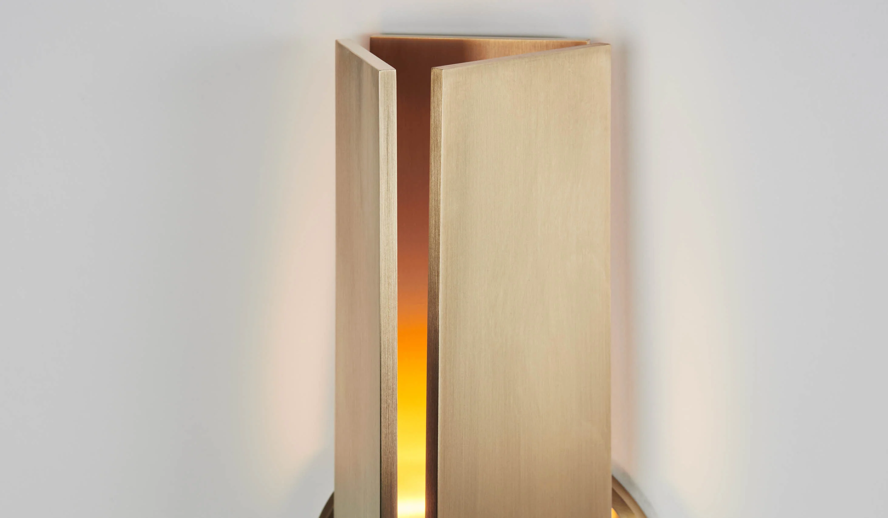 Roll & Hill Delta Sconce - Image 14
