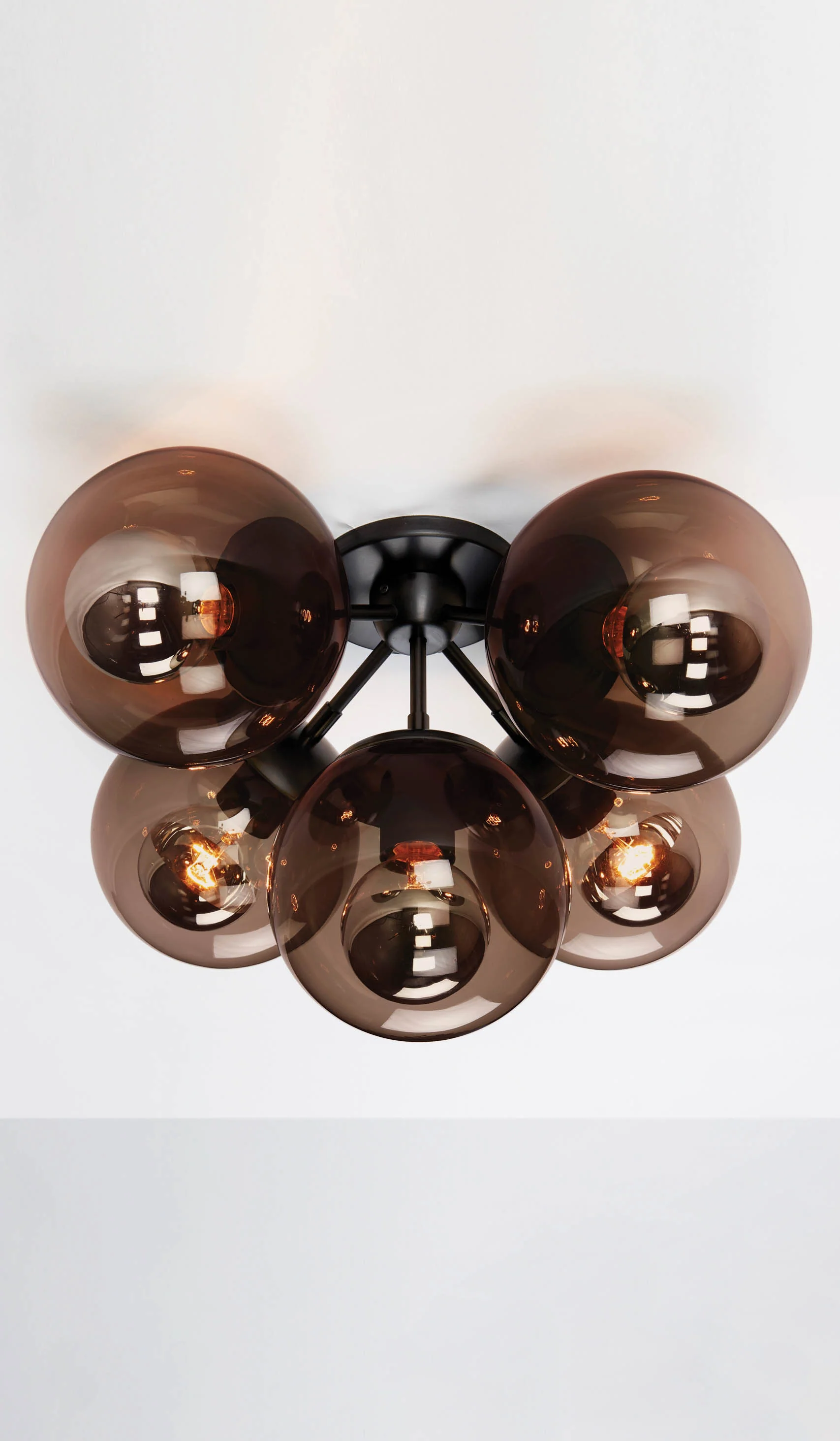 Roll & Hill Modo 5 Globe Ceiling Mount
