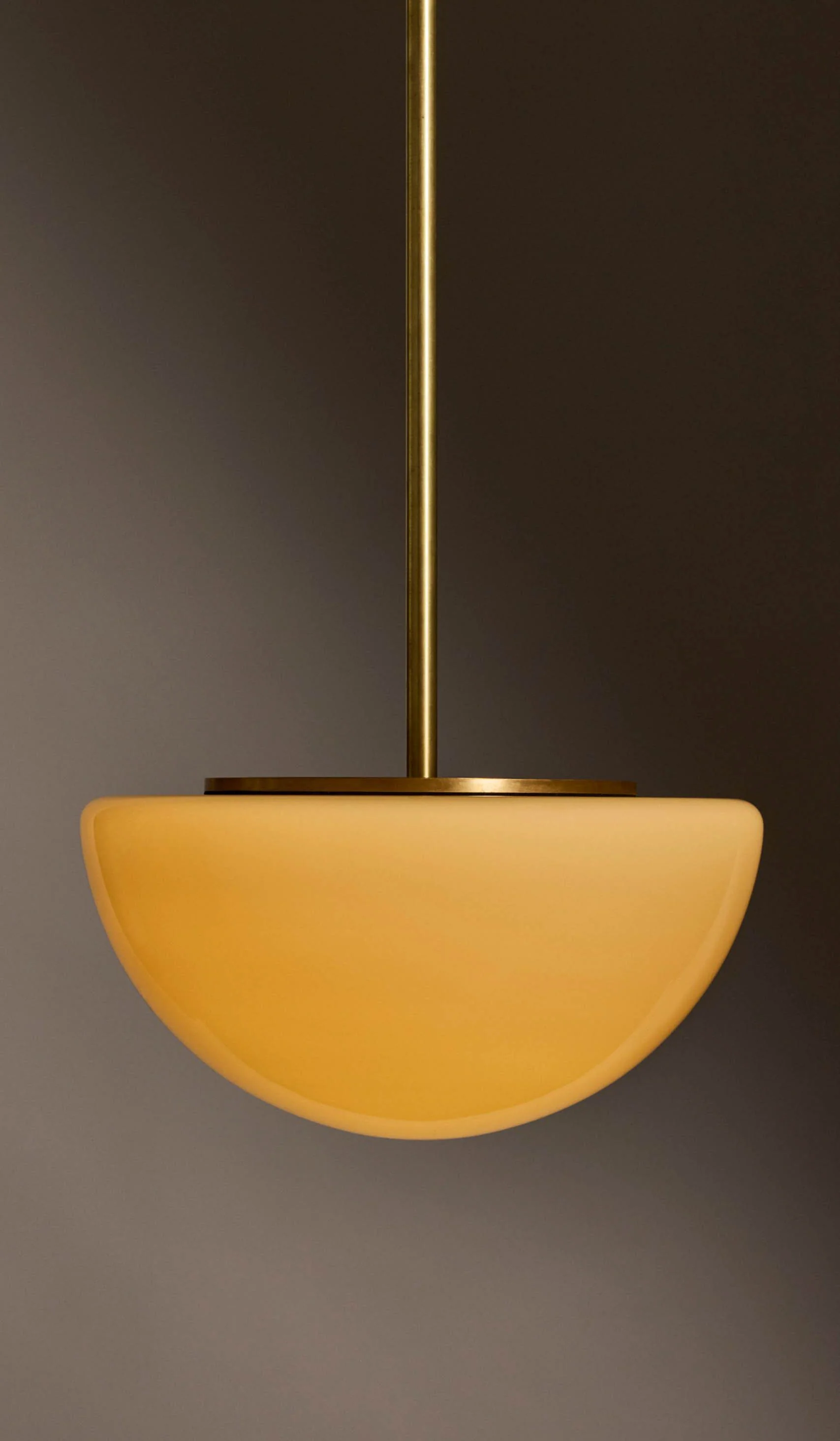 Roll & Hill Pearl Pendant - Image 5