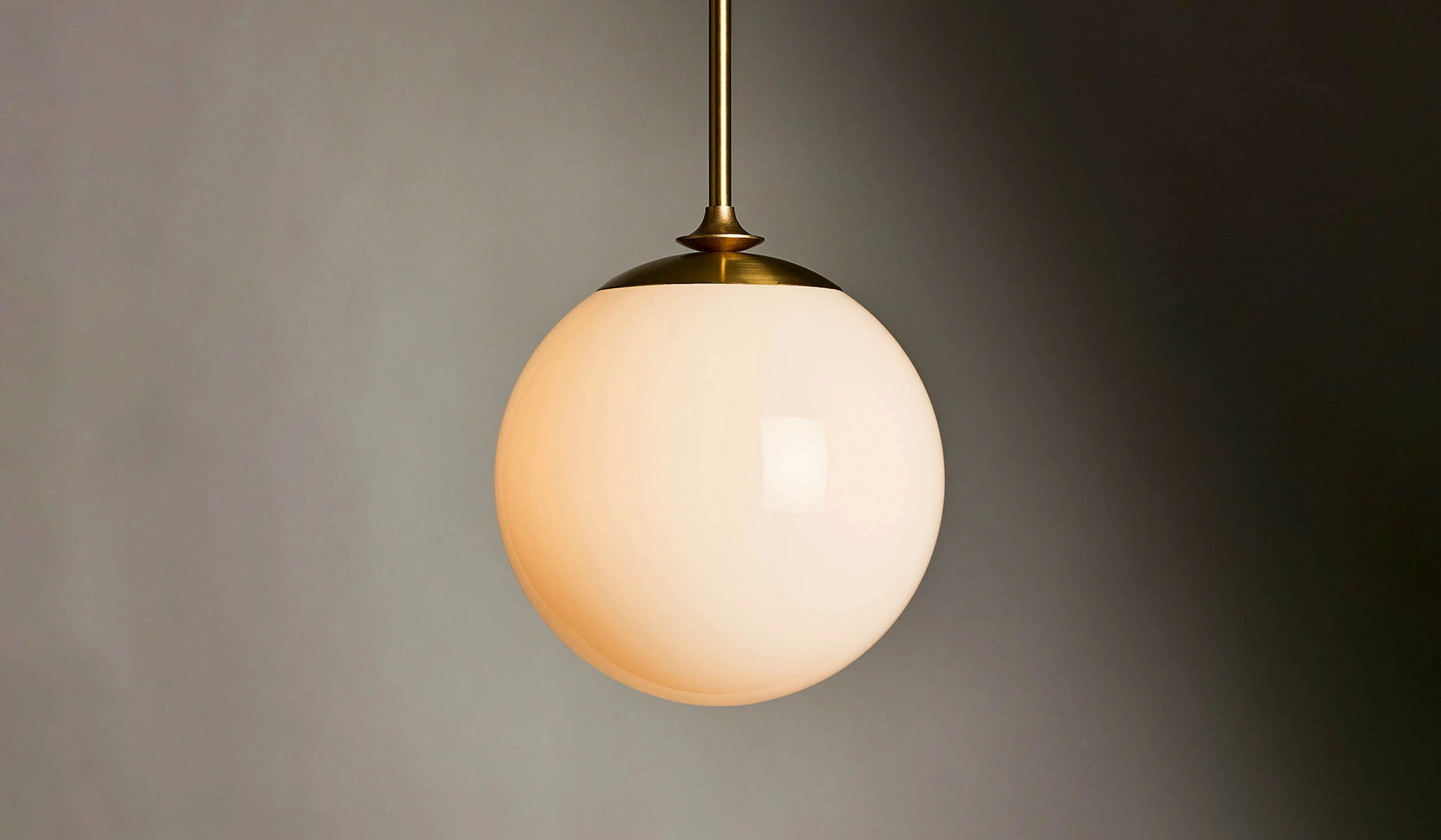 Roll & Hill The R&H Globe 01 Pendant - Image 10