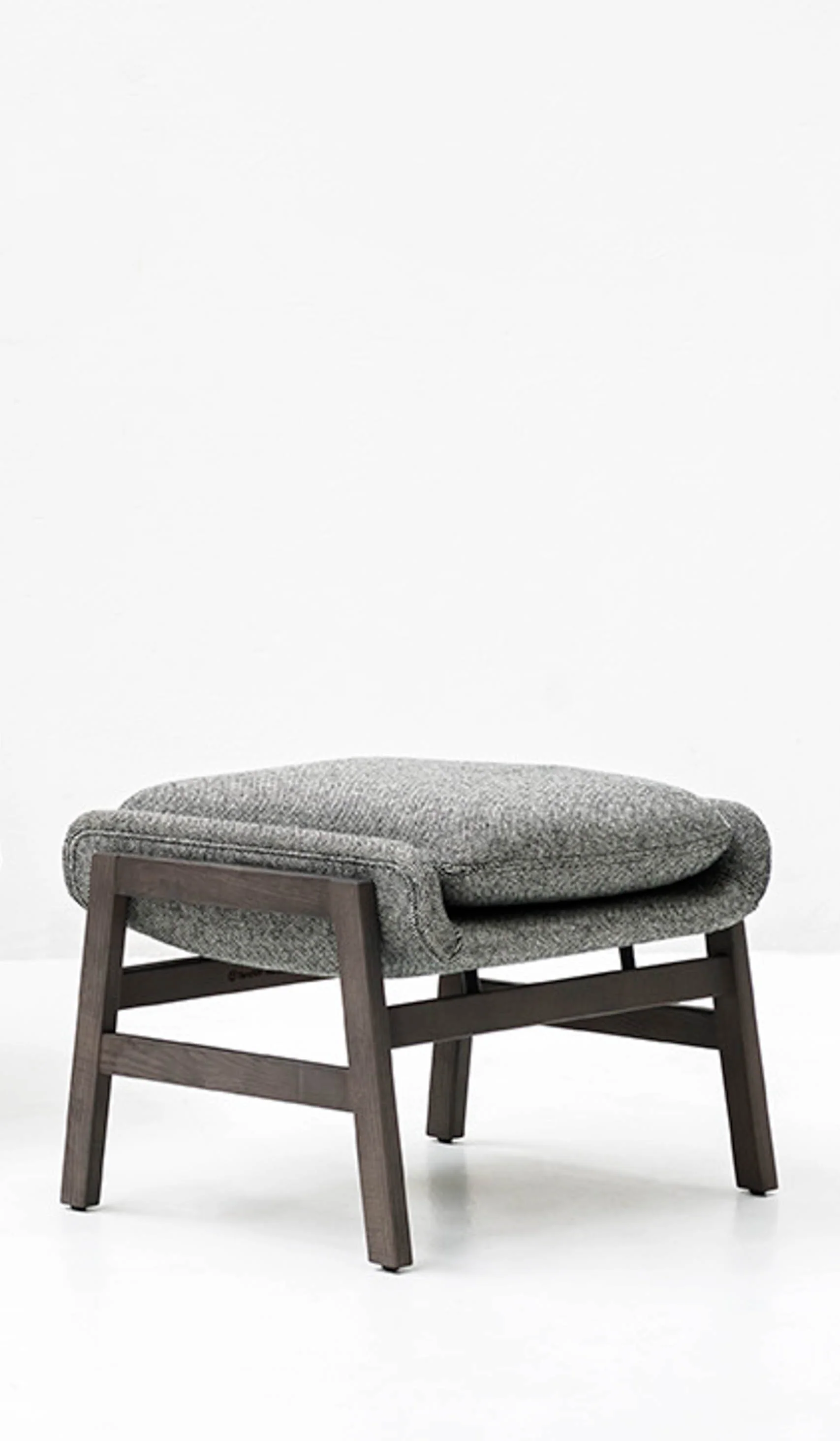 Tacchini 'Giulia' Ottoman - Image 3