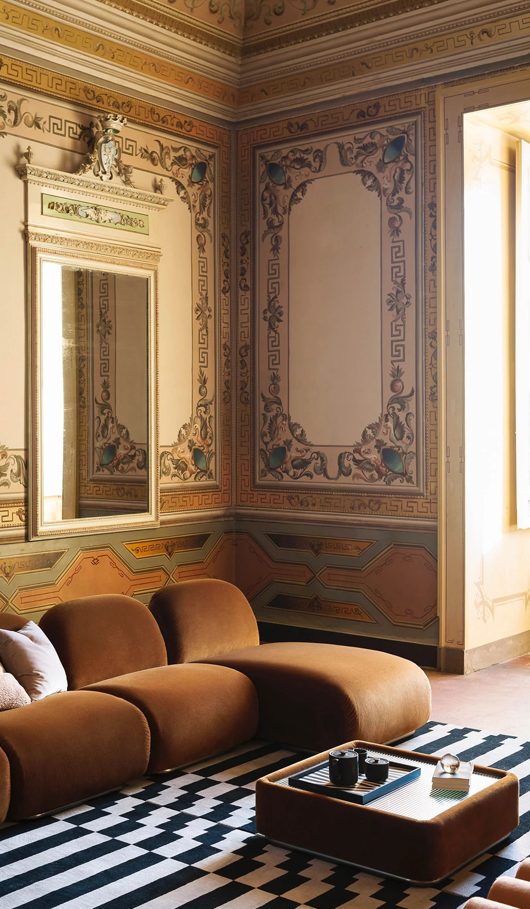 Tacchini 'Victoria' Table